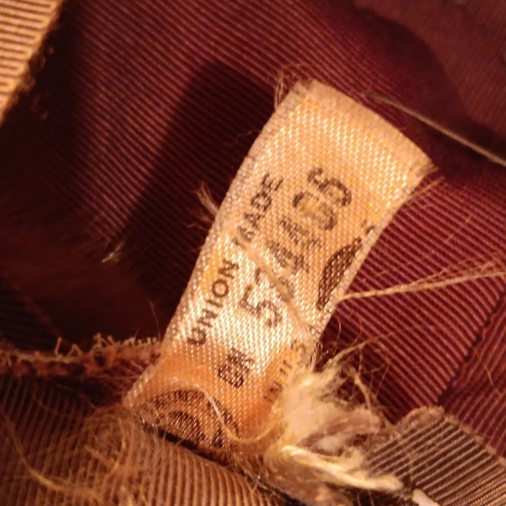Vintage ladies fur hat by Marche sz 22